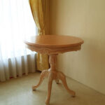 ティーテーブル Φ70㎝×　H72cm シェルの彫刻 ピンクベージュ色のサムネイル