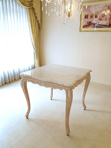 ラ・シェル ダイニングテーブル 正方形 W80×D80 cm ピンクベージュ色 