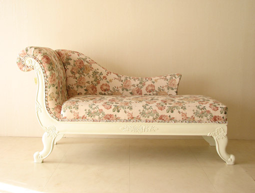 バラの令嬢ソファ ホワイトの猫脚 薔薇柄｜木製ソファ（カウチ）（椅子