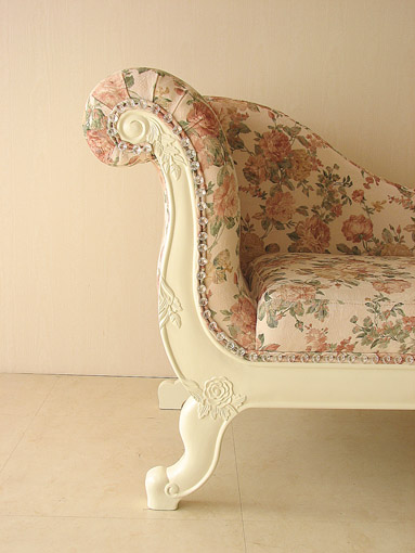 バラの令嬢ソファ ホワイトの猫脚 薔薇柄｜木製ソファ（カウチ）（椅子