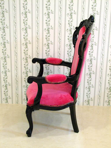 サマンサ サロンチェア ショッキングピンクのベルベットの張り地｜アームチェア（椅子／ソファ）｜輸入家具・プリンセス家具/姫家具オーダーなら