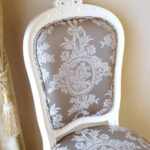 ラ・シェル ダイニングチェア オードリーリボンの彫刻 リボンと