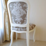 ラ・シェル ダイニングチェア オードリーリボンの彫刻 リボンとブーケ