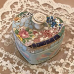 ハートボックス 薔薇の彫刻のサムネイル