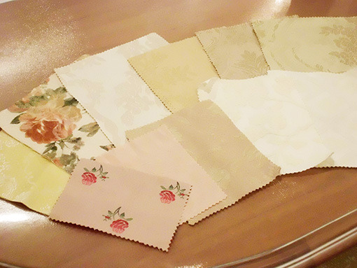 ドレッサーに施された美しい生地の秘密・・・