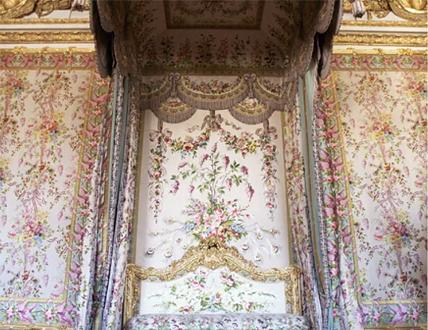 ベルサイユ宮殿 ベッド