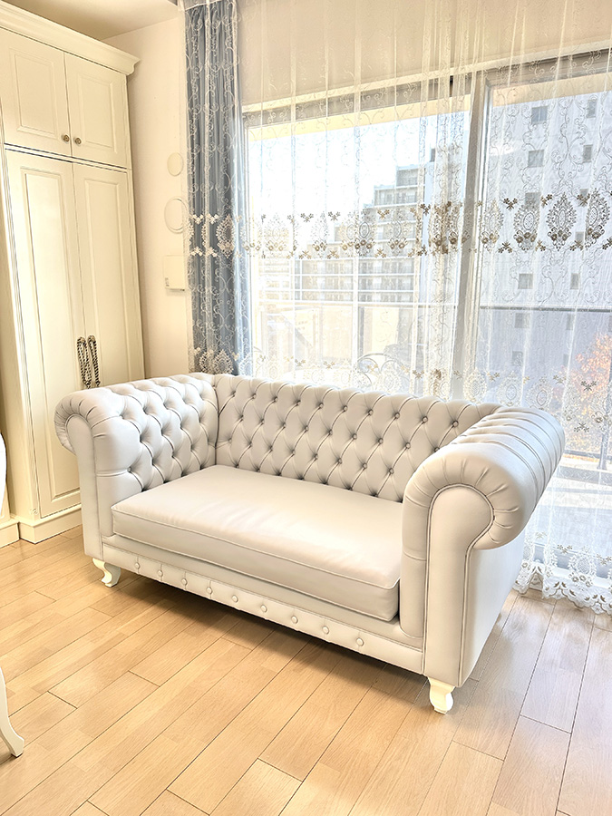 オーダーメイド・チェスターフィールドソファ（猫脚タイプ）フェイクレザー