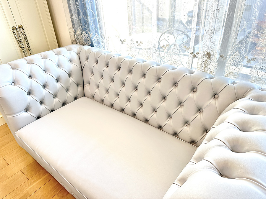 チェスターフィールドソファ