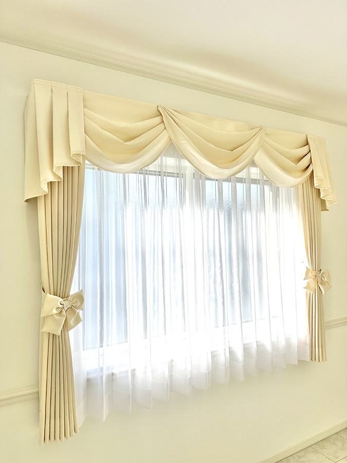 ロココ調 カーテン