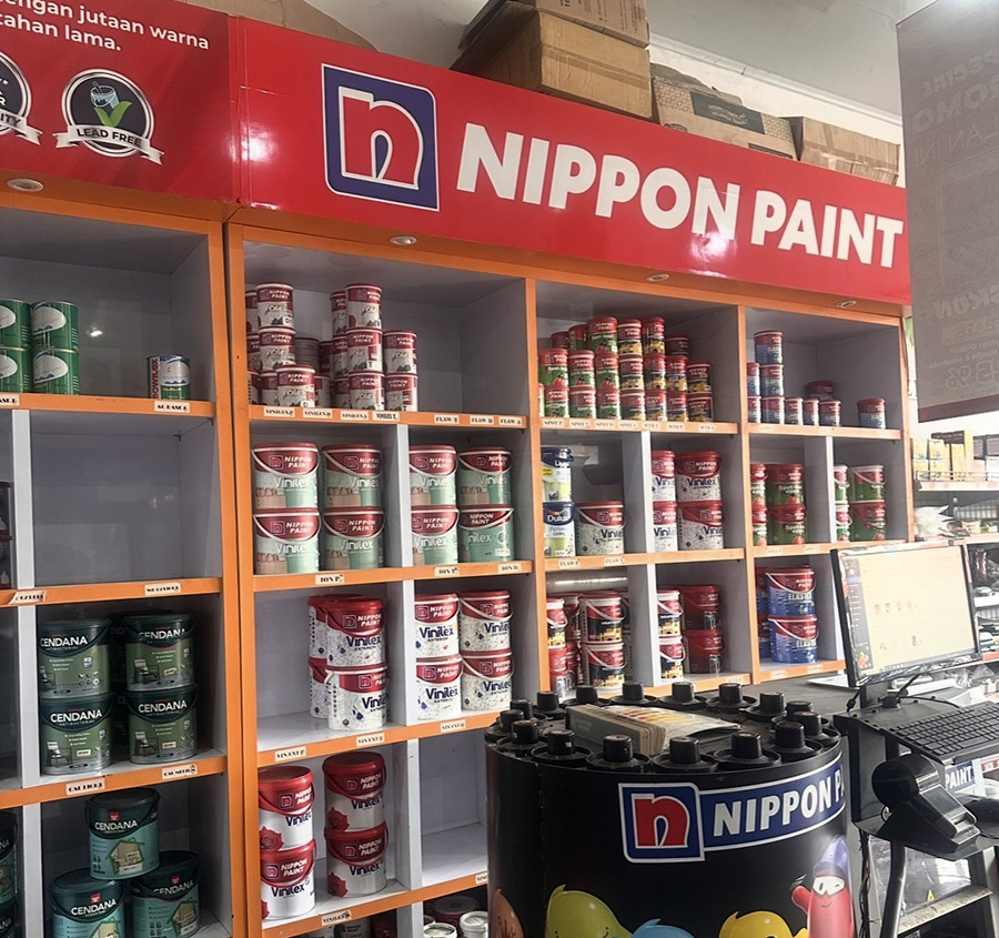 塗料売り場 家具塗装用塗料 インドネシア現地 資材調達