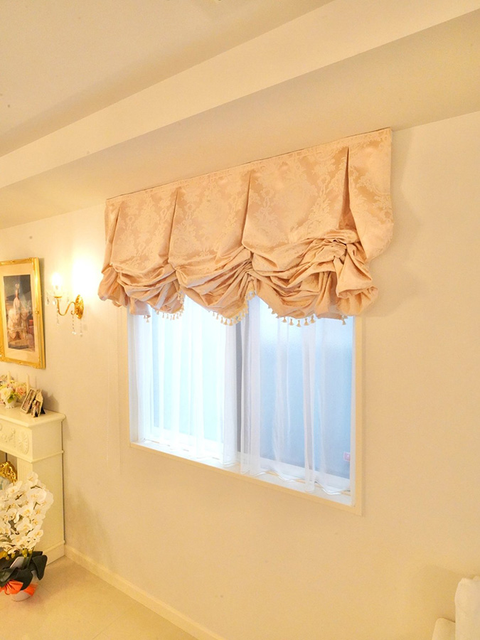 ロココ調カーテン バルーンシェード ピンク